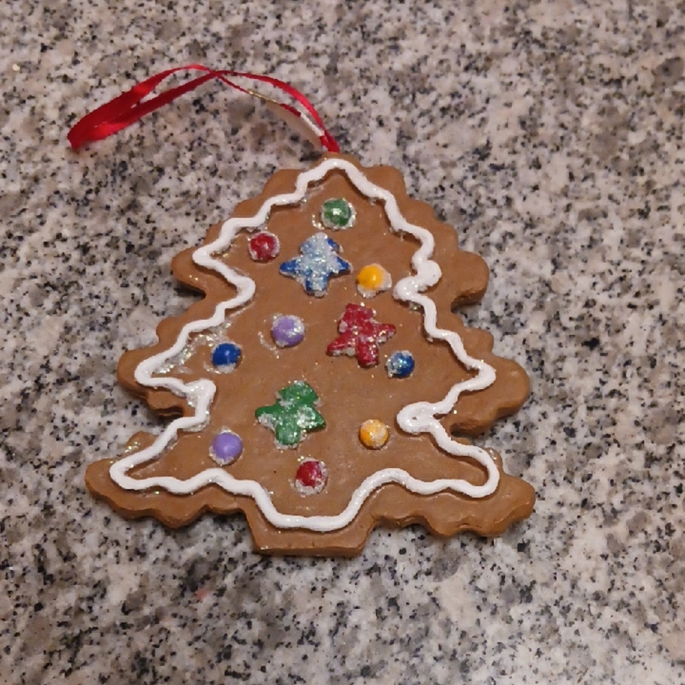 Festive Gingerbread Tree Ornament NWOT